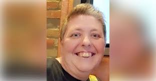 Amber Baugh's Instagram, Twitter & Facebook