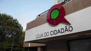 Contacto para agendamento de visita: Na Loja Do Cidadao Das Laranjeiras E Possivel Esperar Mais De Cinco Horas Para Ser Atendido Observador