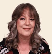 Whole Medium Academy