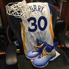 Men's ua curry 2.5 basketball shoes | under armour us. Steph Curry Leads Golden State To New Record Wearing The Ua Curry 2 5 Gov