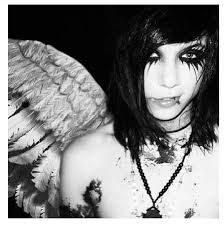 Iris Nicholson (iriaines05)