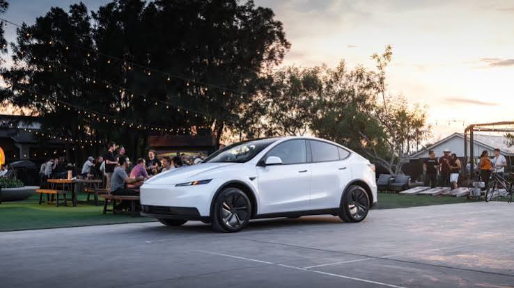 Tesla Unveils 'Standard' Model Y Starting at $39,990 - WSJ