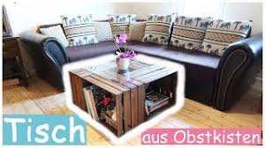 Anschließend werden die weinkisten seitlich liegend aufgestellt und wie aus der bauanleitung ersichtlich, mit schrauben zusammengeschraubt. Diy L Couchtisch Aus Weinkisten L Big Mary Youtube