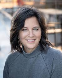 Peggy Holmes Named New Director