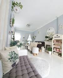 Pasalnya, warna cokelat memiliki tone yang pas untuk membuat rumah terlihat alami dan natural. Warna Cat Dinding Rumah Yang Bakal Jadi Tren Di 2021 Masuksini Properti