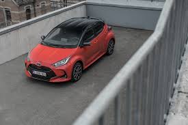 Epa fuel economy equivalent (for hybrid and electric vehicles), combined/city/highway (mpge). 2020 Toyota Yaris Launched In Europe With New 114 Hp Hybrid Powertrain Carscoops