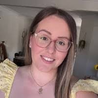 Dora Mogollon's Instagram, Twitter & Facebook