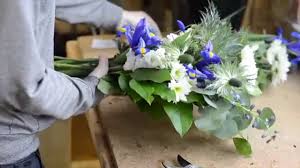 Locally crafted flowers for fair and honest prices across locations in chicago, milwaukee, and detroit, as well as overnight shipping to most of the great lakes region. Welcome To Flowers For Dreams Chicago Il Youtube