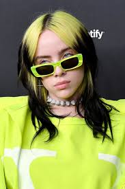 And looks absolutely incredible for the final product. Billie Eilish Sie Zeigt Sich Mit Blonden Haaren Gala De
