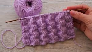 Cast off the centre stitches with a piece of separate yarn at the. Zigzag Knit Pattern You Can Use In Both Sides Crochetbeja