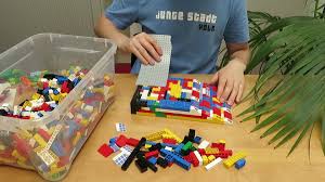 Hallo liebe kinder, in diesem video zeige wir euch, wie ihr mit lego classic folgendes selber bauen könnt: Junge Stadt Koln Bauanleitung Fur Legorampen Mehr Barrierefreiheit In Deiner Stadt Facebook
