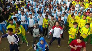 Maybe you would like to learn more about one of these? Senam Pagi 19 08 2017 Smk Pgri 1 Balaraja Drone View Youtube