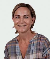 Sara Hagen's Instagram, Twitter & Facebook