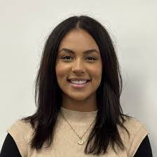 Kristen Byers's Instagram, Twitter & Facebook