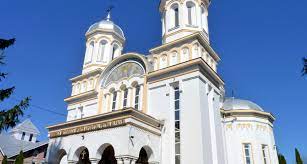 Ştefan cel mare, 78, or. Biserica OrtodoxÄƒ SfinÈ›ii Apostoli Petru È™i Pavel Parohia SfinÈ›ii Apostoli Petru È™i Pavel Tractorul Ii BraÈ™ov