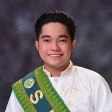 Benjamin Spooner's Instagram, Twitter & Facebook