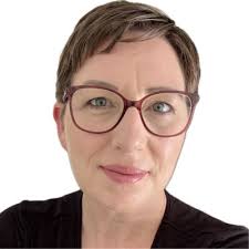 Many restaurants aim for anywhere between 25% to 35% food costs to be able  to make a profit.