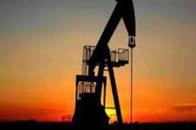 Mengutip bloomberg, kamis (2/2) pukul 17.06 wib harga minyak wti kontrak pengiriman maret 2017 di new york mercantile exchange terangkat 0,54% ke level us$ 54,17 per barel dibanding hari sebelumnya. Harga Minyak 10 Februari Laporan Opec Ditunggu Senin Wti Brent Menguat Market Bisnis Com