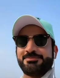 My beautiful queen 👸 Every beat of my heart is for you, and every breath I  take carries your name with love. Being with you is the greatest gift life  has given