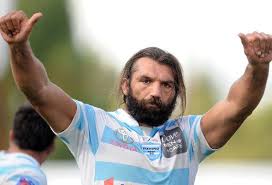 A stray shower or thunderstorm is possible. Sebastien Chabal Sportige