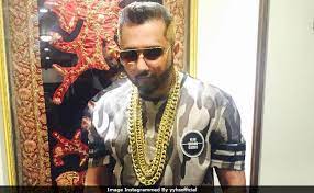 While honey singh was absent from the scene, other rappers gained prominence in bollywood. Delhi Court Notice To Singer Honey Singh After Wife Files Domestic Violence Case