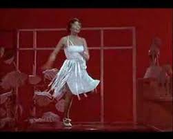 An american in paris is a 1951 american musical comedy film inspired by the 1928 orchestral composition an american in paris by george gershwin. Lise An American In Paris 1951 Youtube