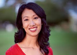 Calm, Cool, and Connected: 5 Digital Habits for a More Balanced Life:  Pellicane, Arlene, Chapman, Gary: 9780802496133: Amazon.com: Books