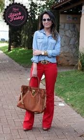 Calça Vermelha Combina Com Que Cor De Blusa Resultado De Imagem Para Calca Vermelha De Veludo Cotele Como Usar Calca Vermelha Moda Look Calca Vermelha