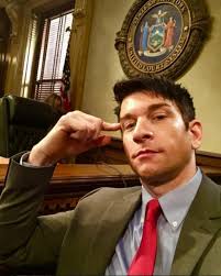 21 epic 'Law & Order: SVU' behind-the-scenes pictures of the cast