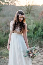 Schillernde Elopement Inspiration Auf Der Heide Daniela Marquardt Nicole Otto Http Www Hochzeitswahn De Inspirationsideen Sc Elopement Wedding Boho Hochzeit