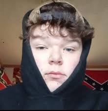 Henry Bays's Instagram, Twitter & Facebook