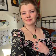 Young men available for Christmas help