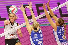 La partita è suddivisa in 3,4 o 5 set con il punteggio del rally point sistem, ovvero. Lo Scioglimento Del Vincolo Sportivo Nella Pallavolo Sport Business Management