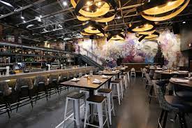 Three Tier Bar Wilson Hardware Greets Clarendon With Booze And Pizza Fritters Eater Dc