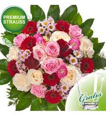 Susse Rosa Und Rote Rosen Blumen Zum Geburtstag Geburtstag Blumen Blumen Geschenk Blumen Online