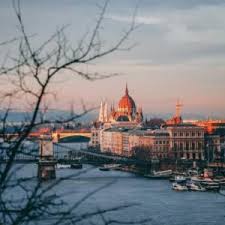 Hasil gambar untuk muslim tour europe