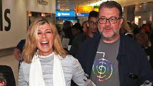 Want to bookmark your favourite articles and stories to read or reference later? Gmb Host Kate Garraway Pays Tribute To Nhs Staff For Battling Her Husband S Coronavirus Itv News
