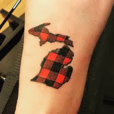 Looking for the best tattoo shops in usa? Michigan Flannel Tattoo By Matt Limbers The Shop In Fowlerville Mi Tattooantra