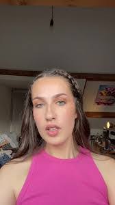 Danielle Kosterman's Instagram, Twitter & Facebook