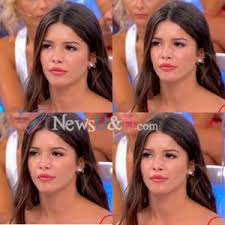 Uomini e donne è un programma televisivo italiano, ideato e condotto da maria de filippi, in onda su canale 5 dal 16 settembre 1996. Eleonora Corteggiatrice Uomini E Donne Del Tronista Davide Che Prima Voleva Andare Via Ma Poi E Rimasta In Studio E News E Anticipazioni Uomini E Donne