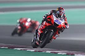Valentino rossi ungguli marc marquez. Hasil Kualifkasi Motogp Austria Jorge Martin Pole Position Rossi Ke 18 Halaman All Kompas Com