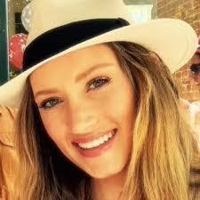 Lindsay Gallagher's Instagram, Twitter & Facebook