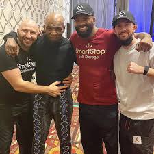 Badou jack stopped dervin colina in the fourth round. Boxing A Better Life For Orphans Boxing Champion Badou Jack Gives Kids A Fighting Chance Badou Jack Foundation