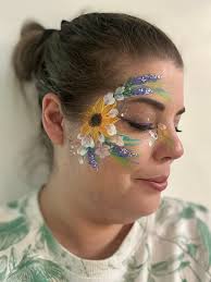 Artist discovers face painting as unique skill beyond ai capabilities