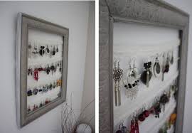 Diy Faire Un Cadre Porte Bijoux Blog Envie Bijoux Rangement Bijoux Presentoir Bijoux Porte Bijoux