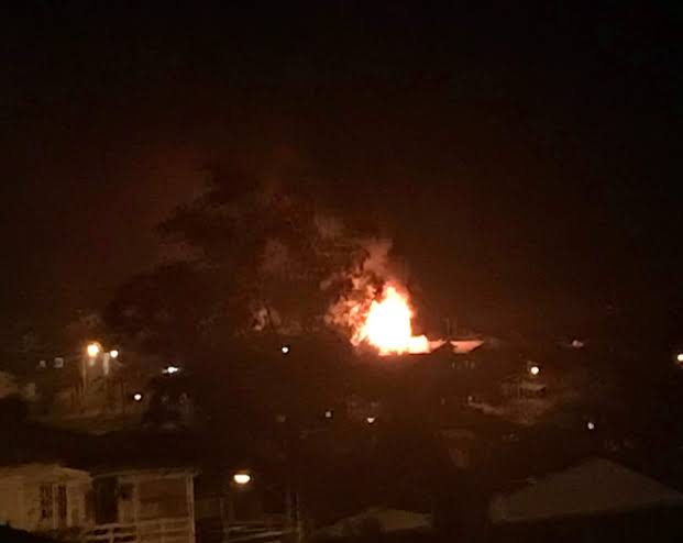 Resultado de imagem para INCENDIO CRIMINOSO EM RESIDENCIA"