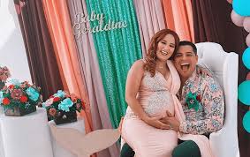 © 2021 canund social network. Fotos Eduin Caz Celebro Baby Shower Con Su Esposa Esperan Una Nina Soy Grupero
