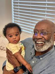 Enjoy the Vacation time at grandmother's house 🛖🌳🥭