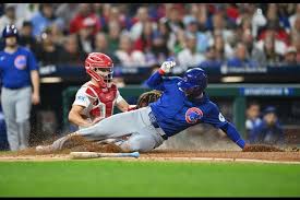 Cubs score in bunches to down Phillies