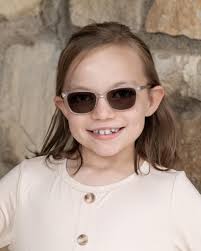 Can someone fix my glasses? I accidentally left my transition glasses